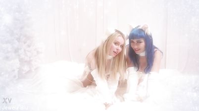 Big Ass Lesbians Jewelz Blu And Haley Spades   SNOW KITTENS SECRET ANAL ADVENTURE JOI   Cosplay